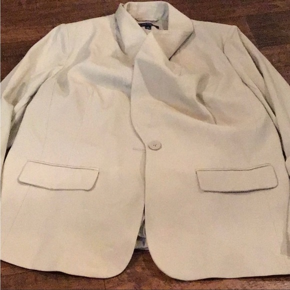 Lane Bryant Khaki Blazer - Picture 2 of 5